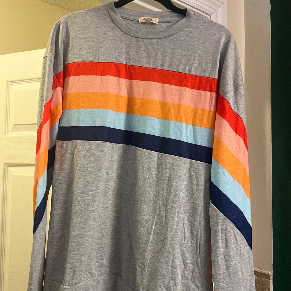 She & Sho boutique long sleeve color block top NWT